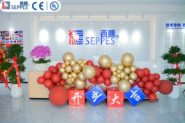 冰球突破app下载门业